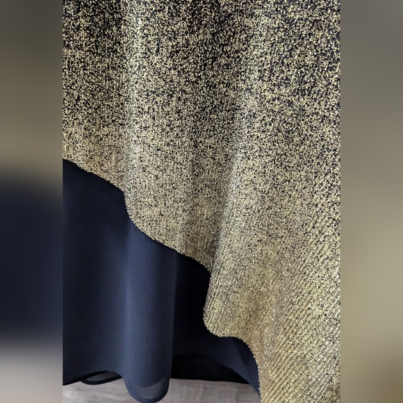 Gorgeous New Frank Lyman Top - Size 22 - Picture 2 of 10
